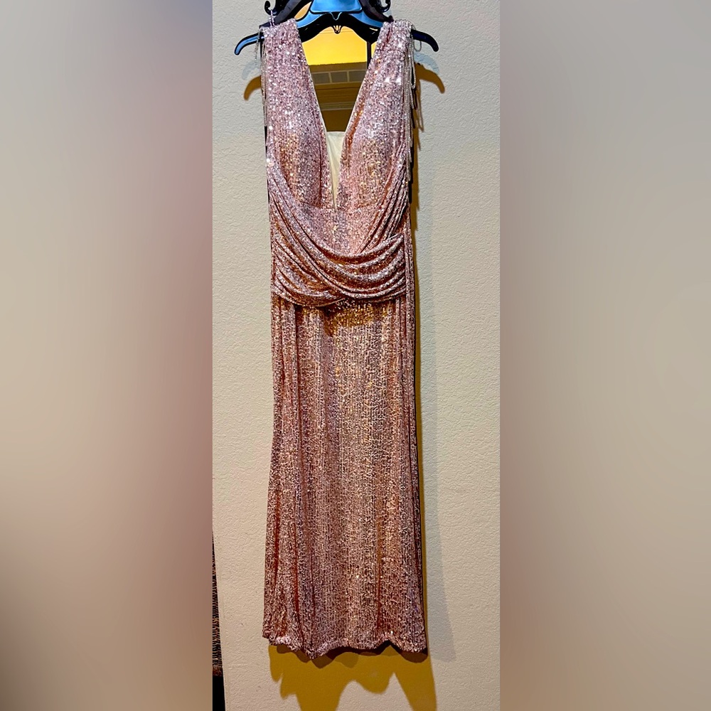 Beautiful rose gold sequined long dress